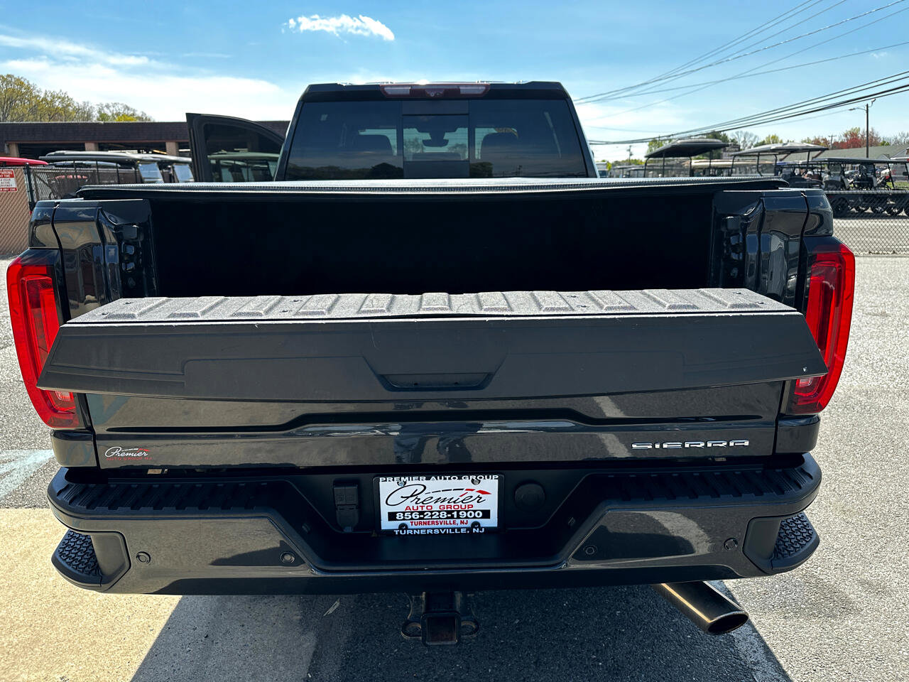 Used 2020 GMC Sierra 2500 Denali w/ Denali Ultimate Package image 27