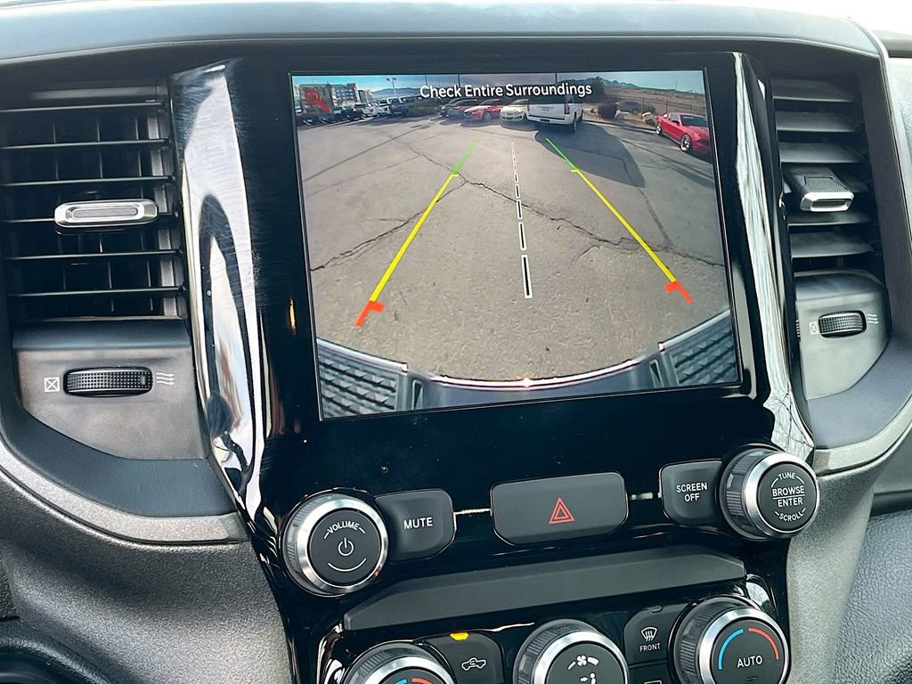 Used 2024 RAM 2500 Tradesman w/ Chrome Appearance Group image 14