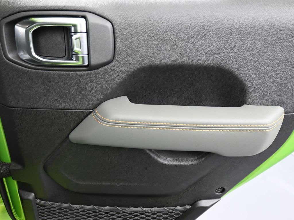 New 2026 Jeep Gladiator Mojave image 15