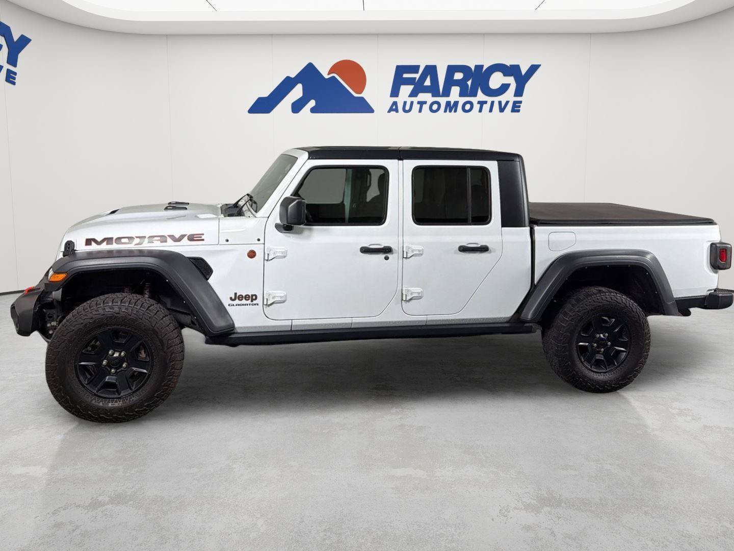 Used 2022 Jeep Gladiator Mojave w/ Trailer Tow Package AWD/4WD image 13