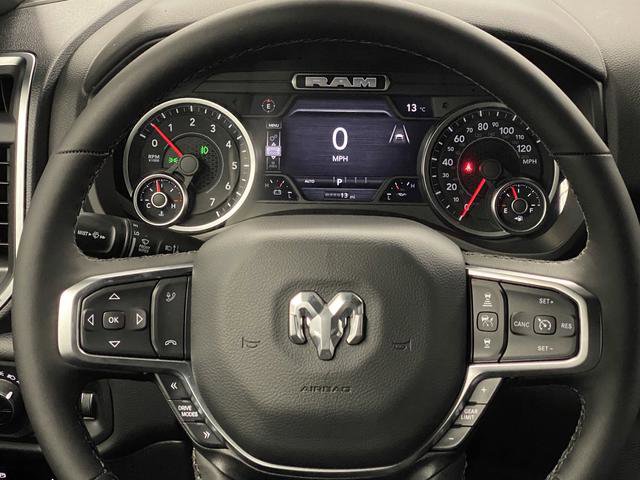 New 2026 RAM 1500 4x4 Crew Cab image 17