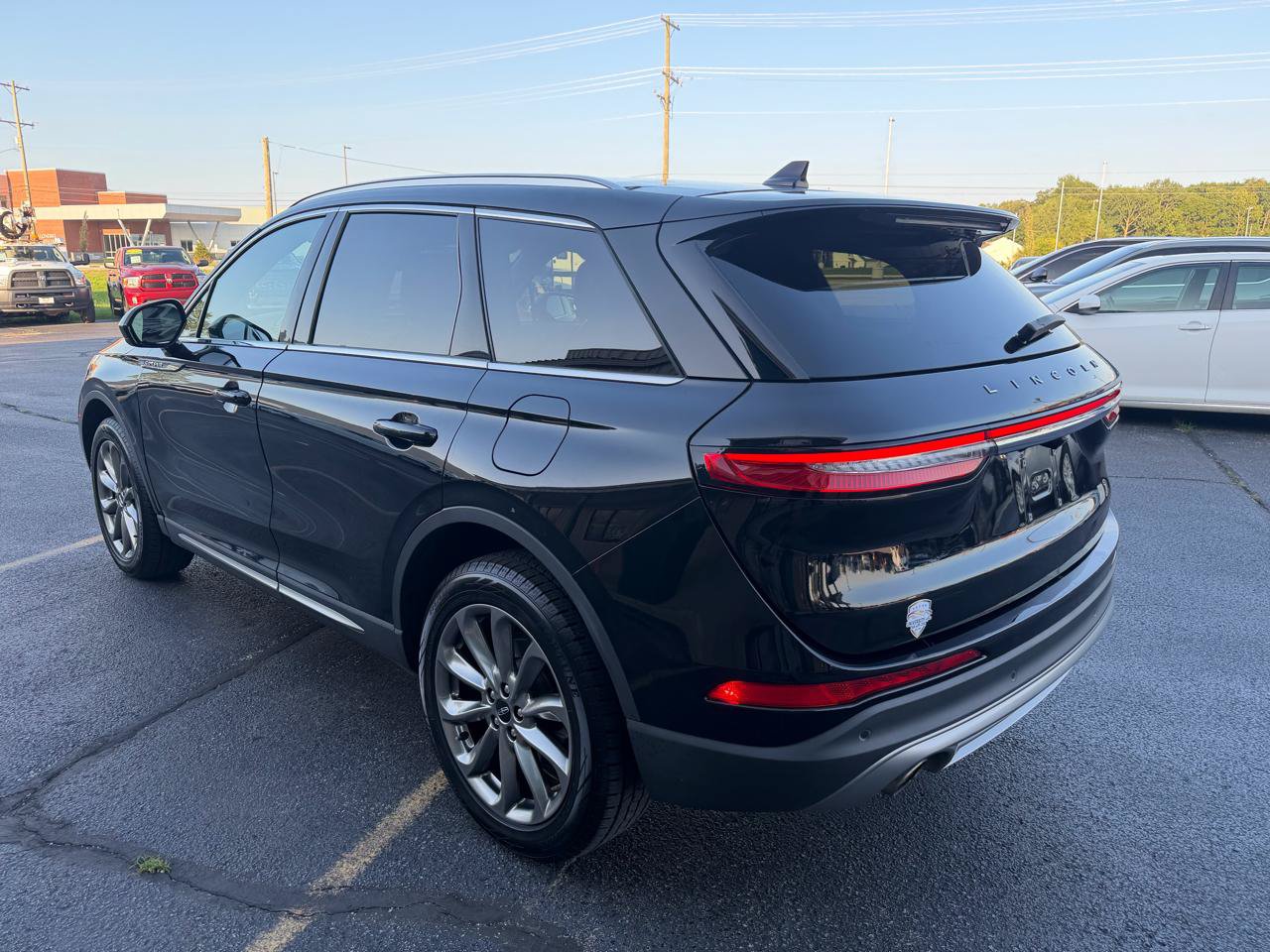 Used 2020 Lincoln Corsair AWD w/ Premium Package image 5