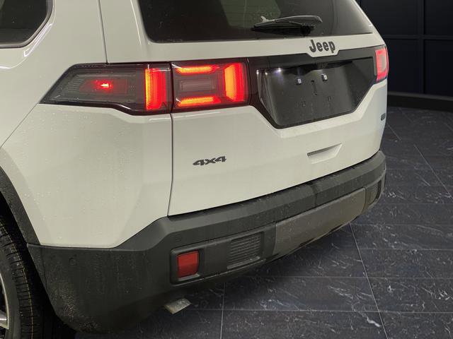 New 2026 Jeep Cherokee Overland w/ Trailer Tow Group image 37