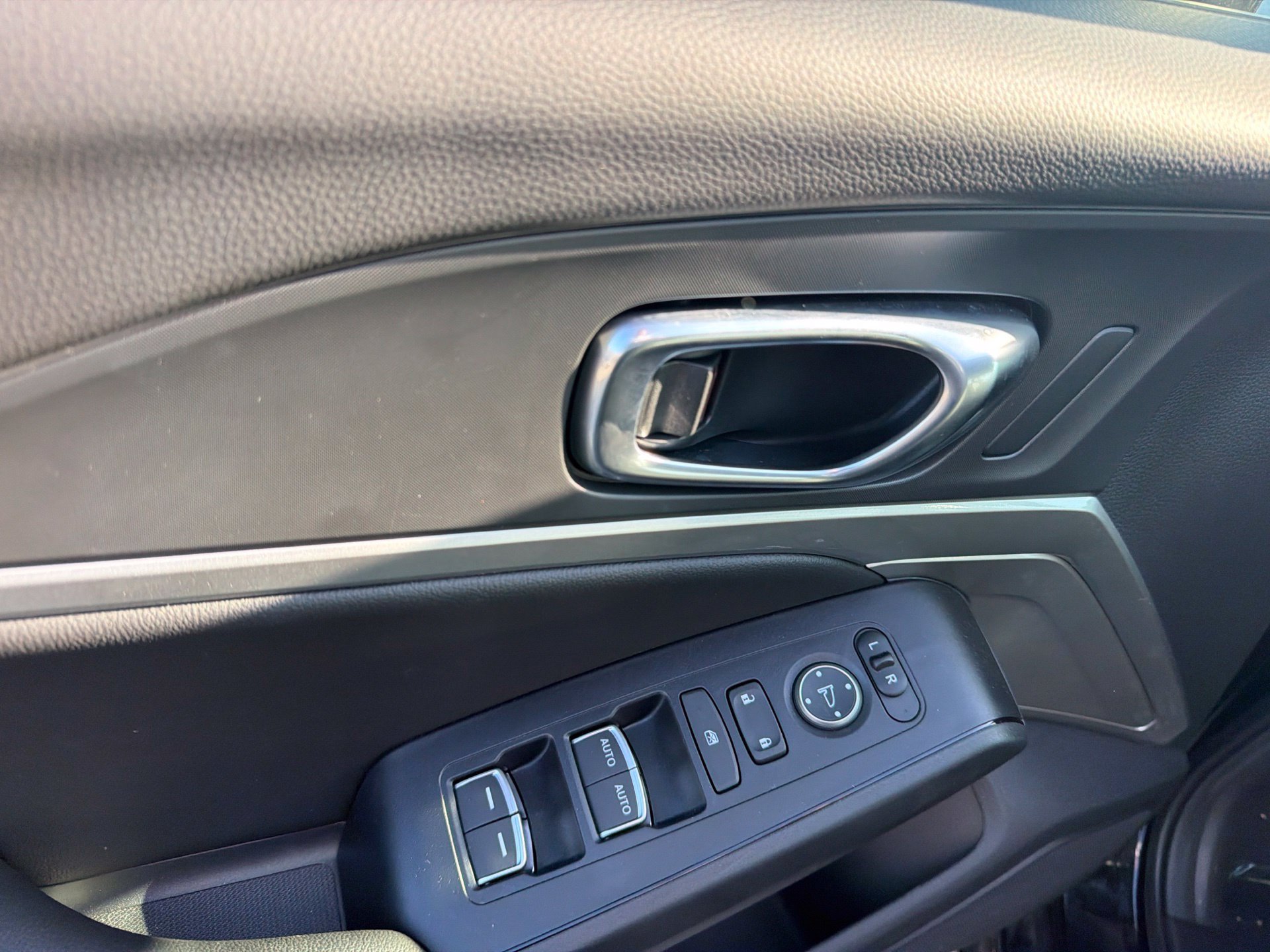 Used 2026 Acura Integra FWD image 16