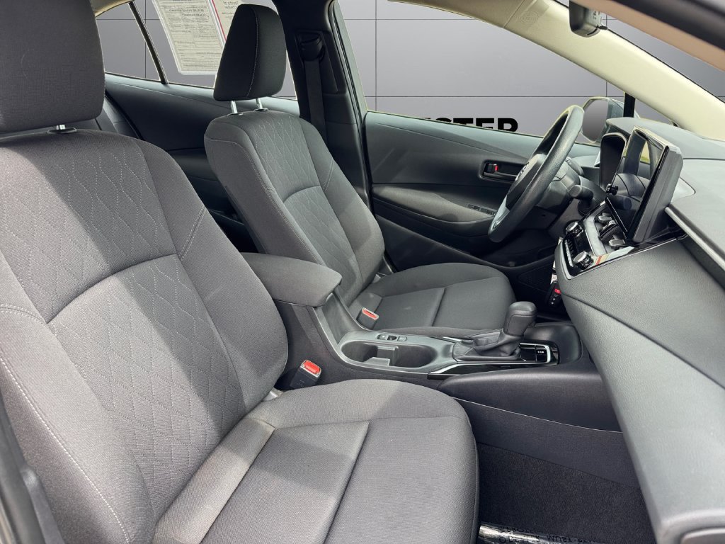 Certified 2025 Toyota Corolla LE FWD image 17