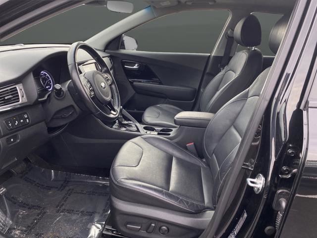 Certified 2019 Kia Niro Touring image 4
