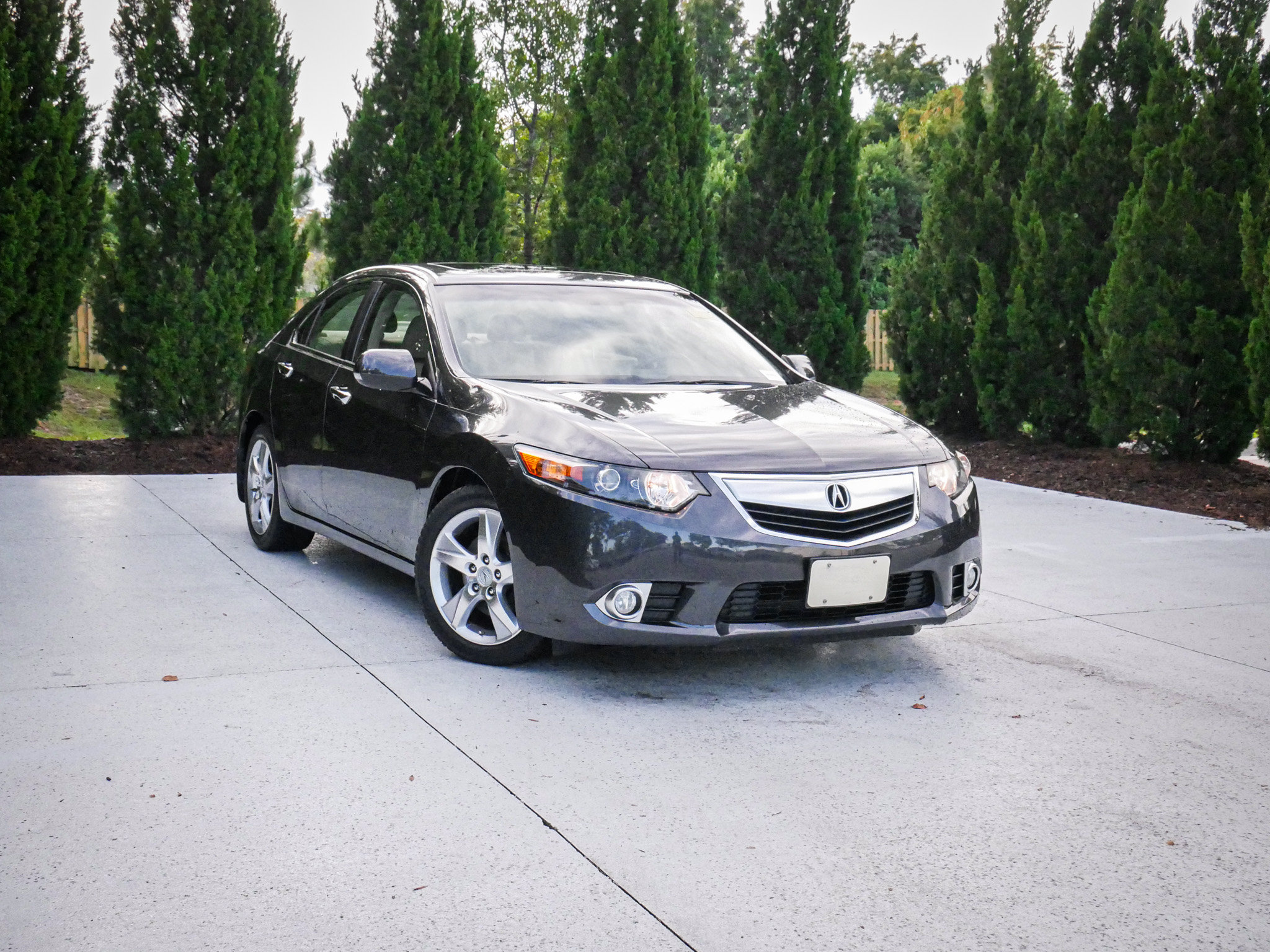 Used 2013 Acura TSX Sedan FWD image 2