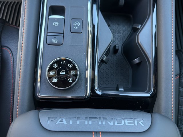 New 2026 Nissan Pathfinder Rock Creek AWD/4WD image 37