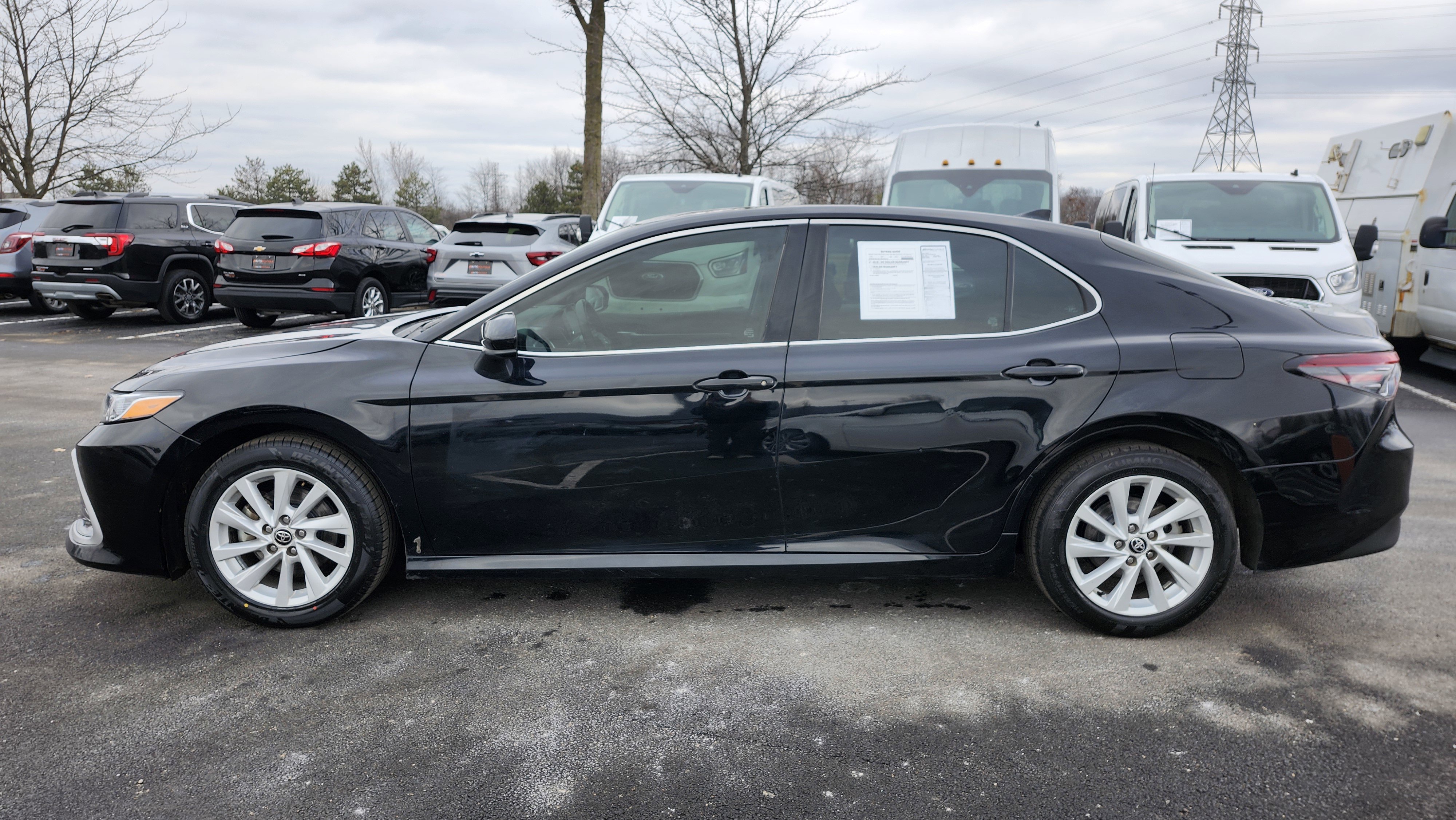 Used 2024 Toyota Camry LE image 12