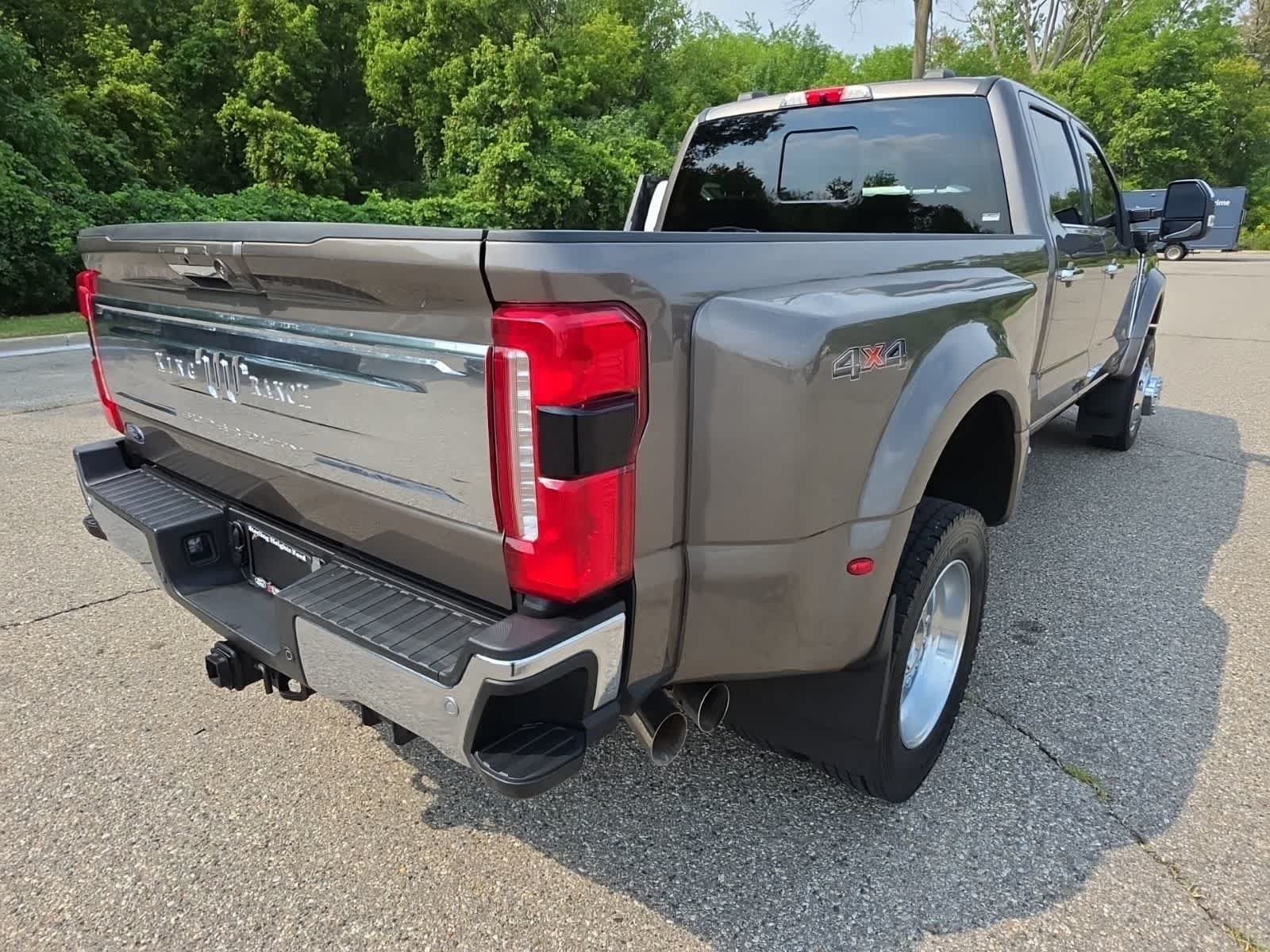 Used 2023 Ford F450 King Ranch w/ Chrome Package AWD/4WD image 10