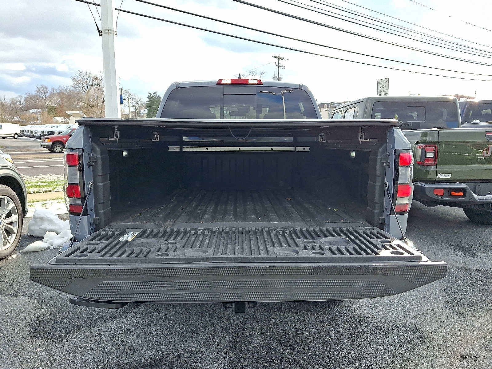 Used 2023 Nissan Frontier PRO-4X w/ Pro Convenience Package image 34