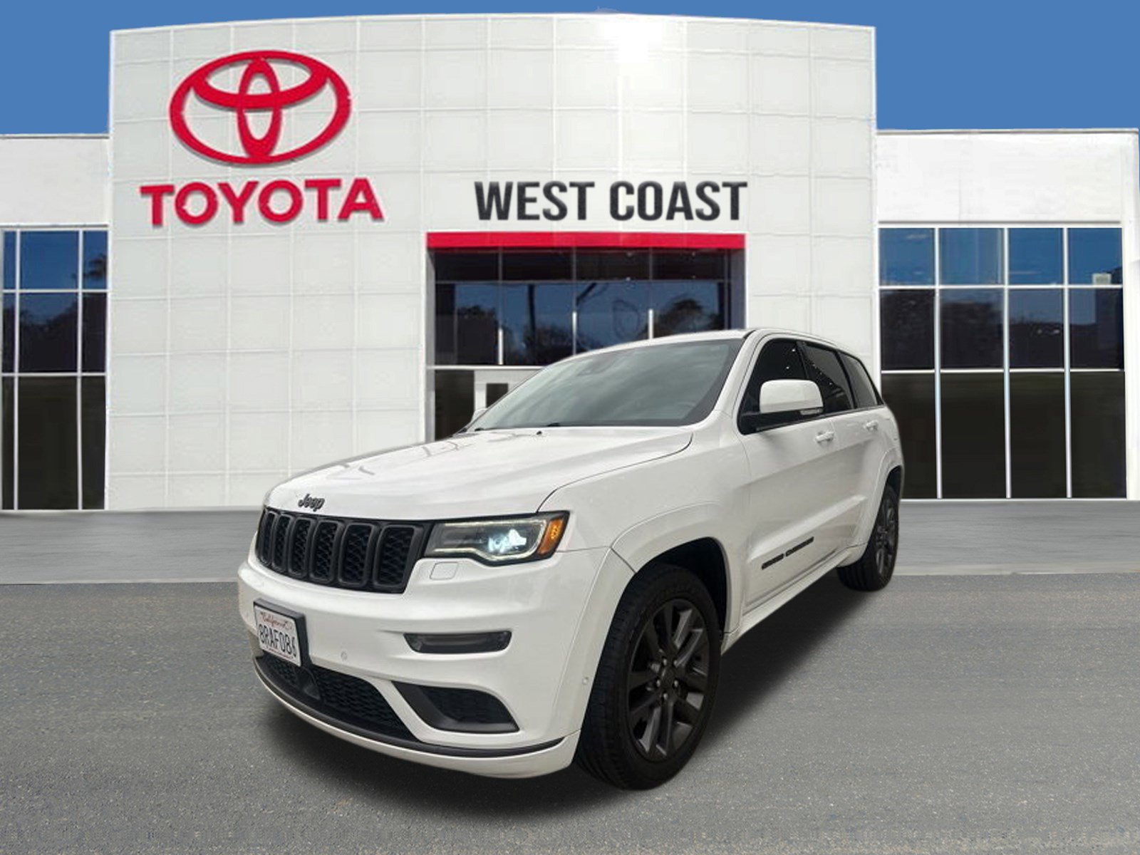 Used 2018 Jeep Grand Cherokee High Altitude image 1