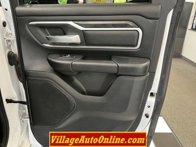 Used 2020 RAM 1500 Big Horn AWD/4WD image 39