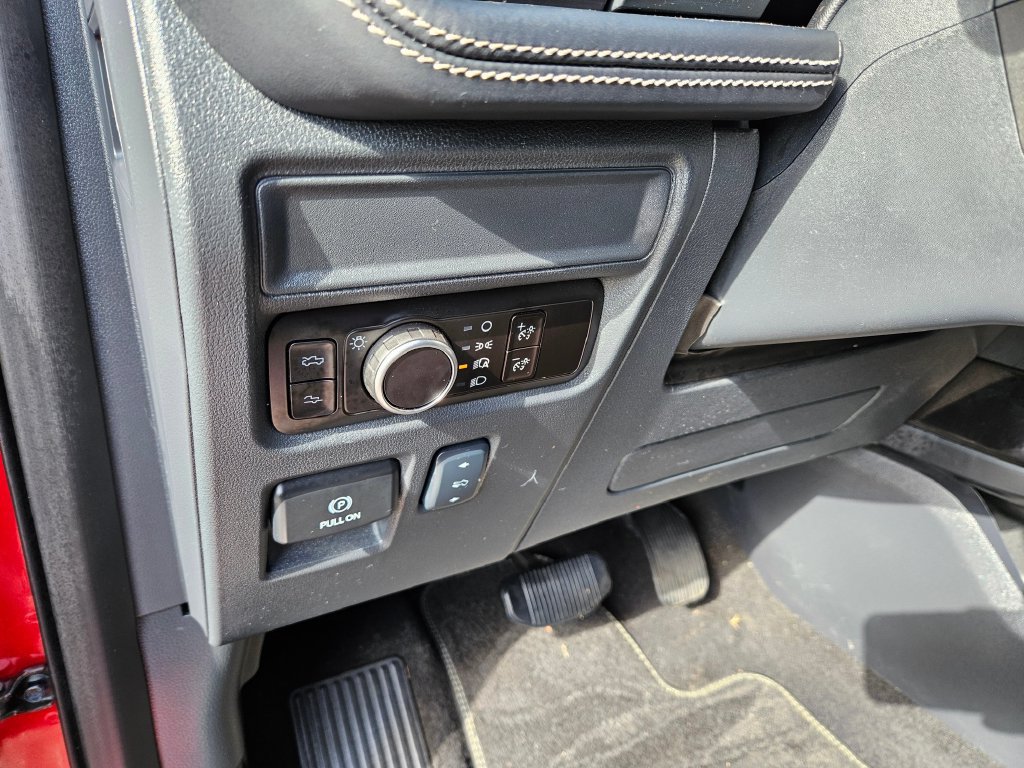 Certified 2025 Ford F150 Lightning Platinum AWD/4WD image 23