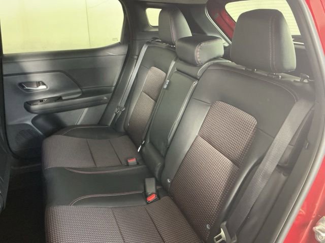 New 2026 Nissan Kicks SR image 15