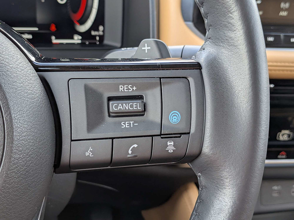 Used 2023 Nissan Rogue Platinum w/ Platinum Premium Package FWD image 26