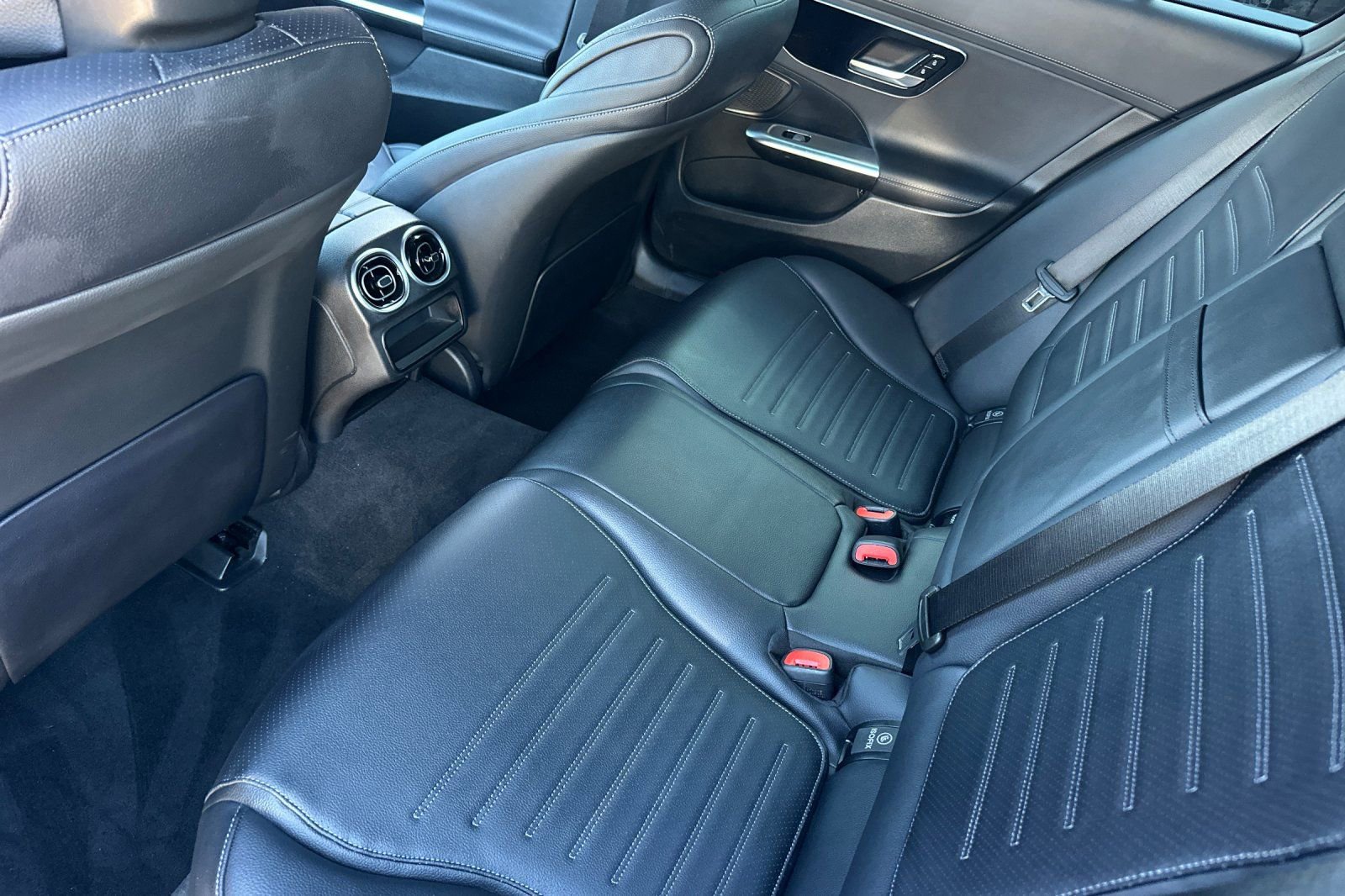 Certified 2022 Mercedes-Benz C 300 Sedan image 12