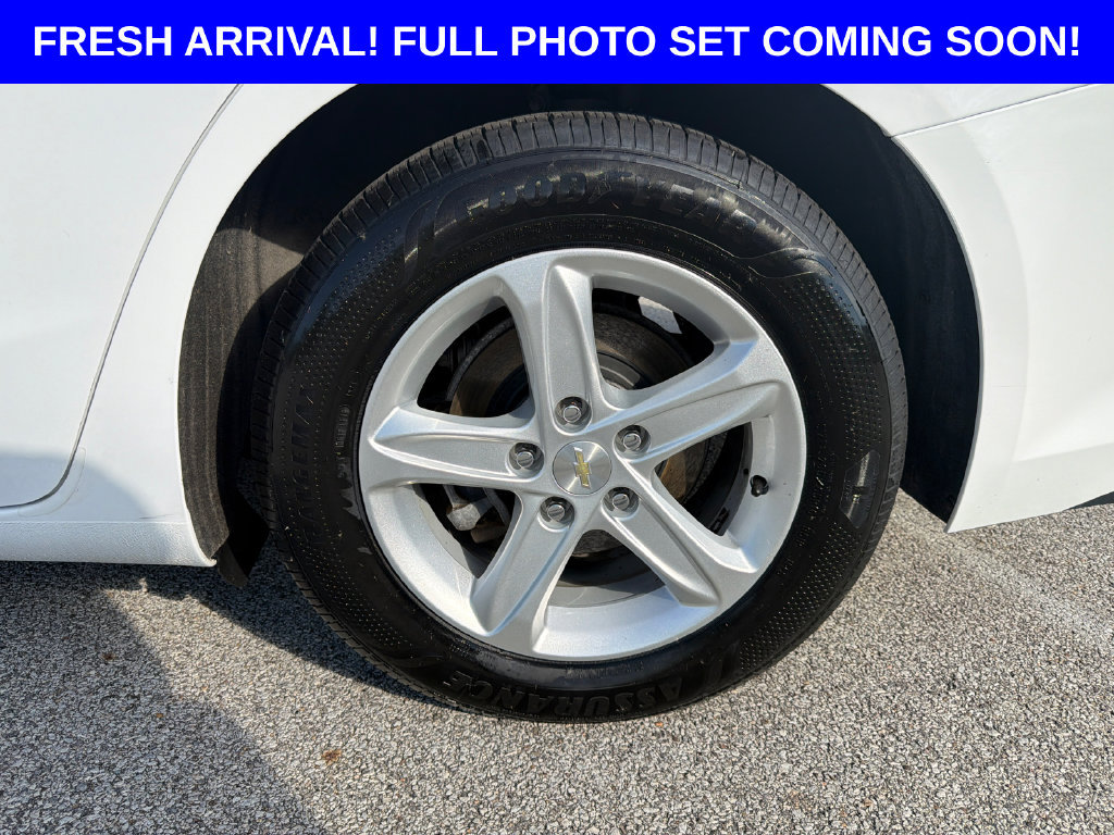 Used 2020 Chevrolet Malibu LS FWD image 24