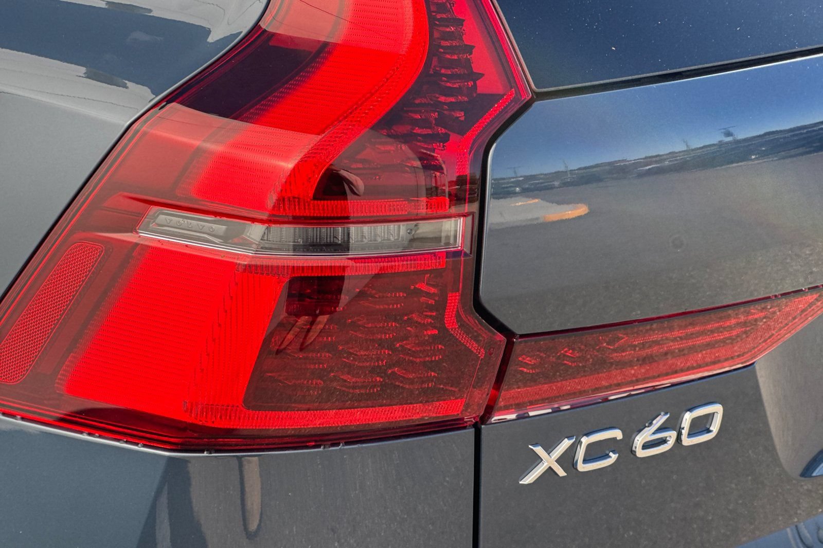 Certified 2026 Volvo XC60 B5 Plus w/ Protection Package Premier AWD/4WD image 33
