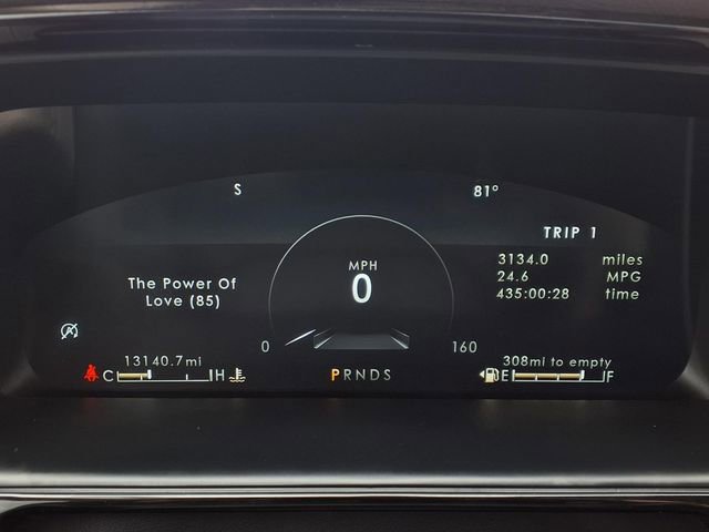 Used 2023 Lincoln Nautilus Reserve image 10