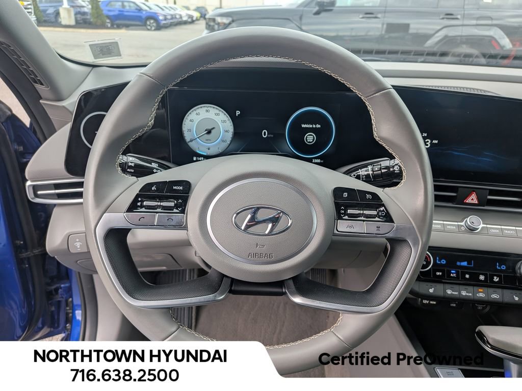 Used 2023 Hyundai Elantra SEL w/ Convenience Package FWD image 8