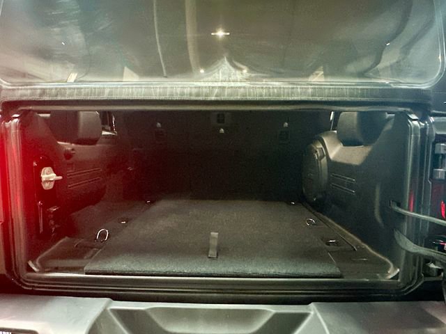 Used 2024 Jeep Wrangler Sahara w/ Technology Group image 26