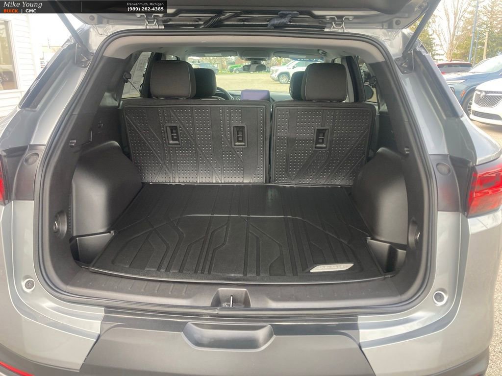 Used 2023 Chevrolet Blazer LT w/ Driver Confidence Package image 10