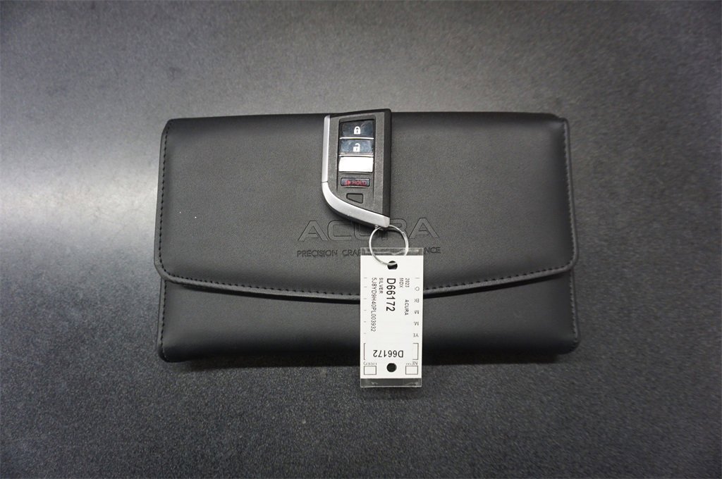 Used 2023 Acura MDX FWD w/ Technology Package image 21