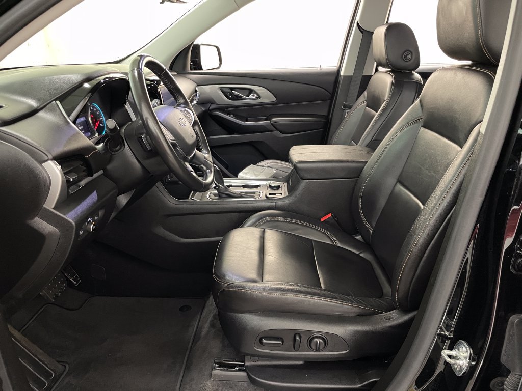 Used 2020 Chevrolet Traverse RS AWD/4WD image 8