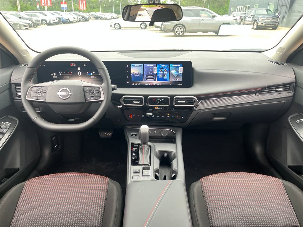 New 2026 Nissan Sentra SR FWD image 13