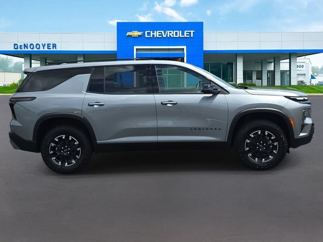 New 2026 Chevrolet Traverse Z71 w/ Driver Confidence Package AWD/4WD image 5