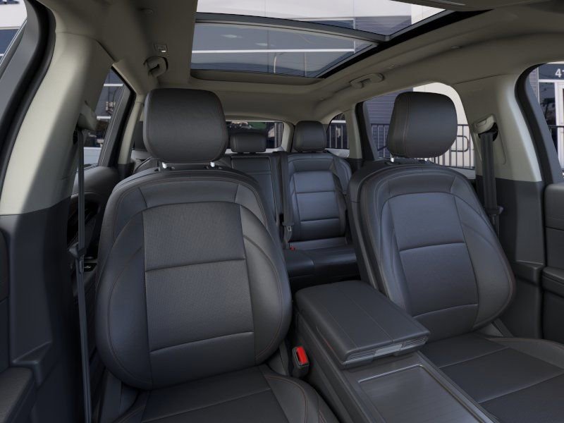 New 2026 Lincoln Nautilus Premier w/ Equipment Group 102A AWD/4WD image 10