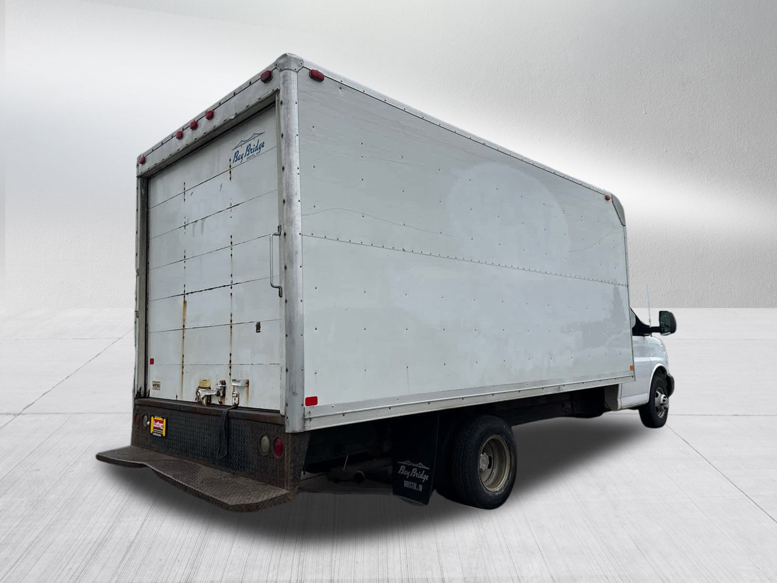 Used 2011 Chevrolet Express 3500 Extended RWD image 8