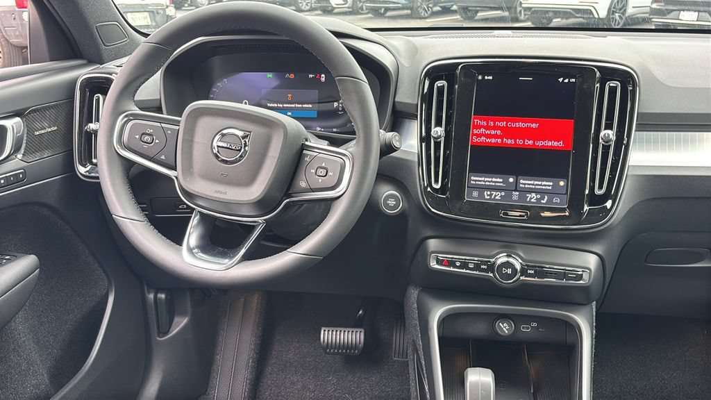 New 2026 Volvo XC40 B5 Ultra w/ Climate Package AWD/4WD image 7