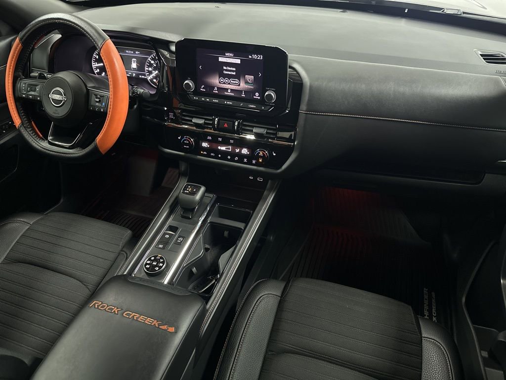 Used 2025 Nissan Pathfinder Rock Creek image 12