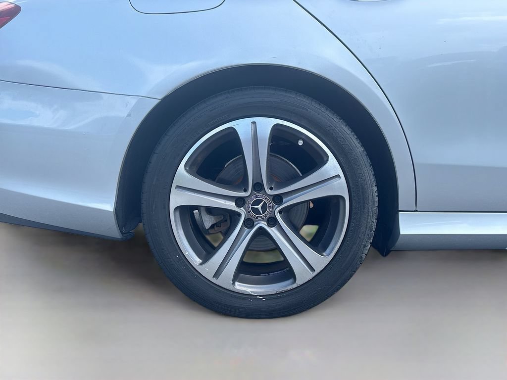Used 2018 Mercedes-Benz E 300 image 14