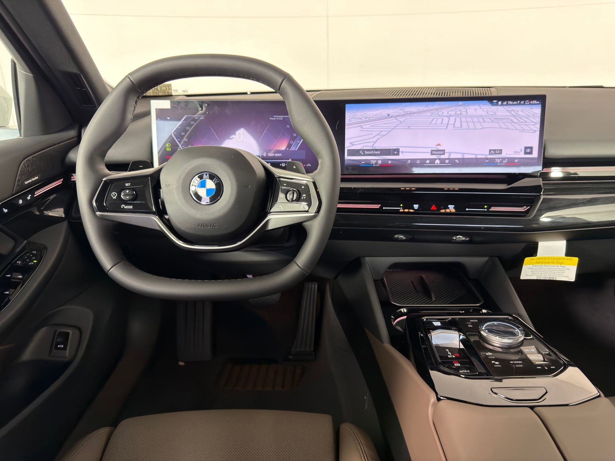 Used 2026 BMW 530i w/ Convenience Package RWD image 31