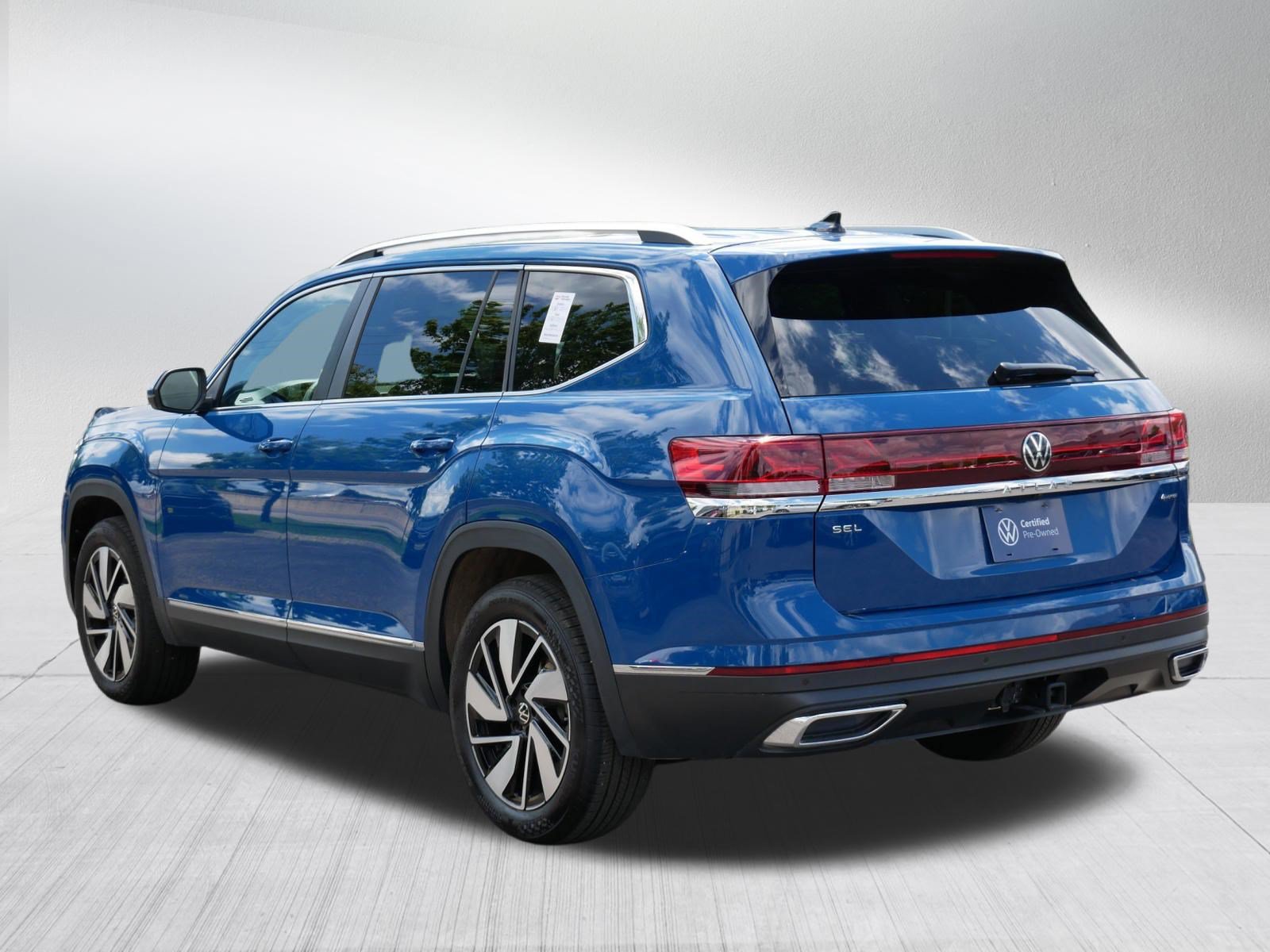 Certified 2025 Volkswagen Atlas SEL AWD/4WD image 5