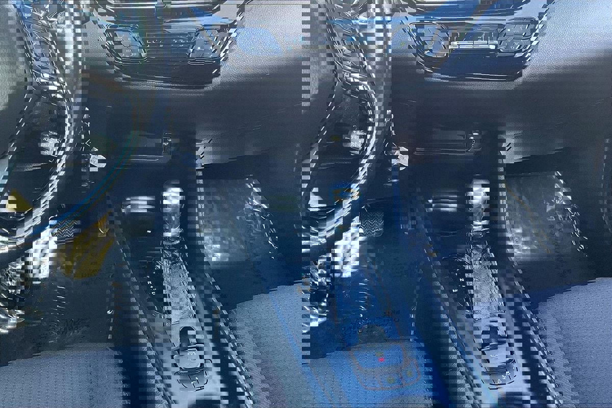 Used 2018 Toyota C-HR XLE image 18