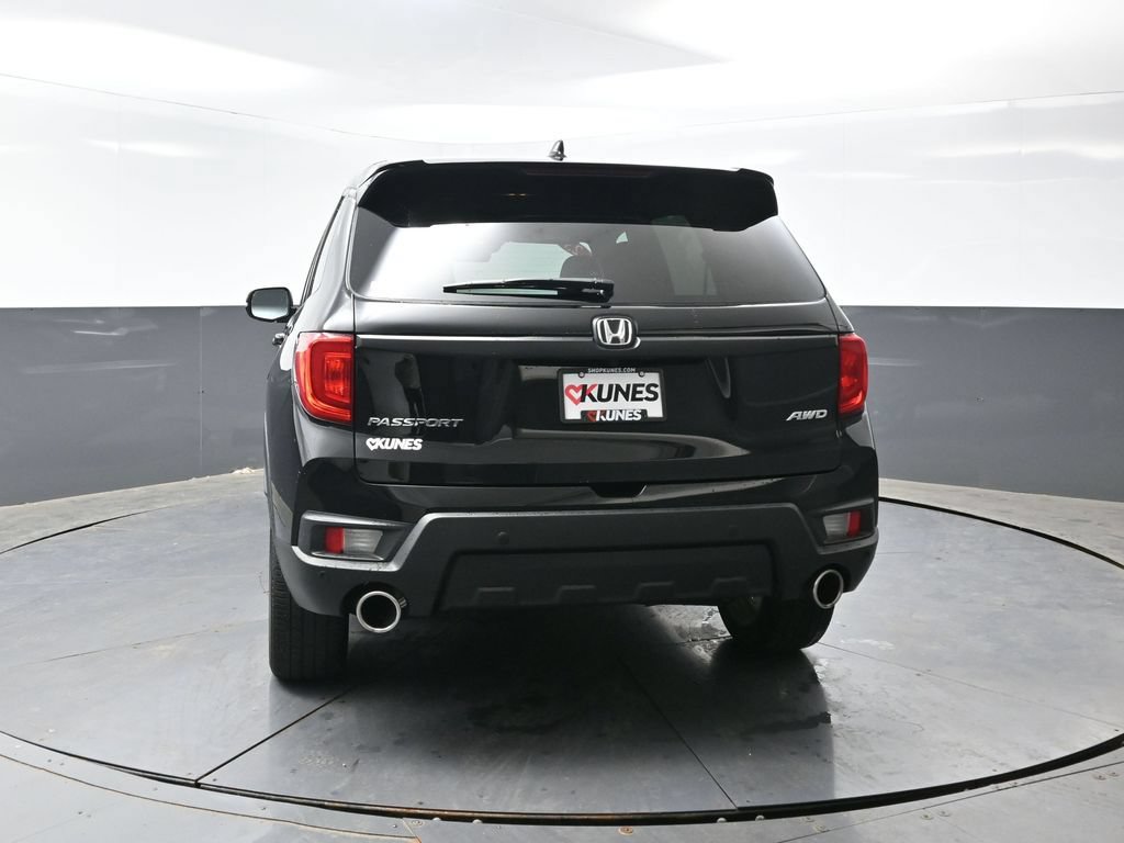 Used 2023 Honda Passport EX-L image 12