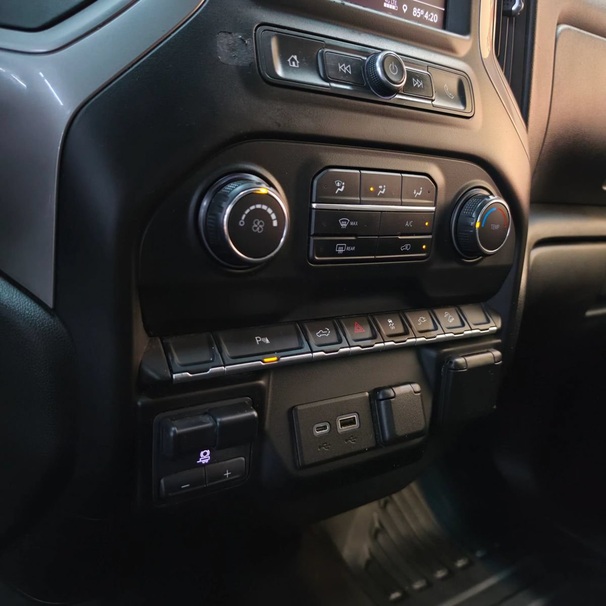 Used 2021 Chevrolet Silverado 1500 W/T w/ WT Value Package AWD/4WD image 42
