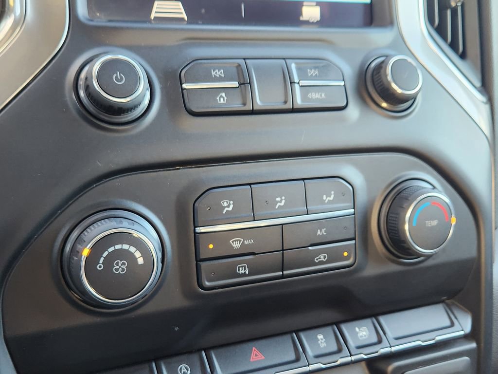 Used 2020 Chevrolet Silverado 1500 LT w/ Trailering Package image 9