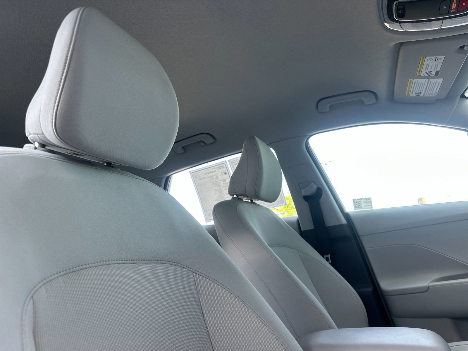 Certified 2025 Hyundai Kona SE AWD/4WD image 17