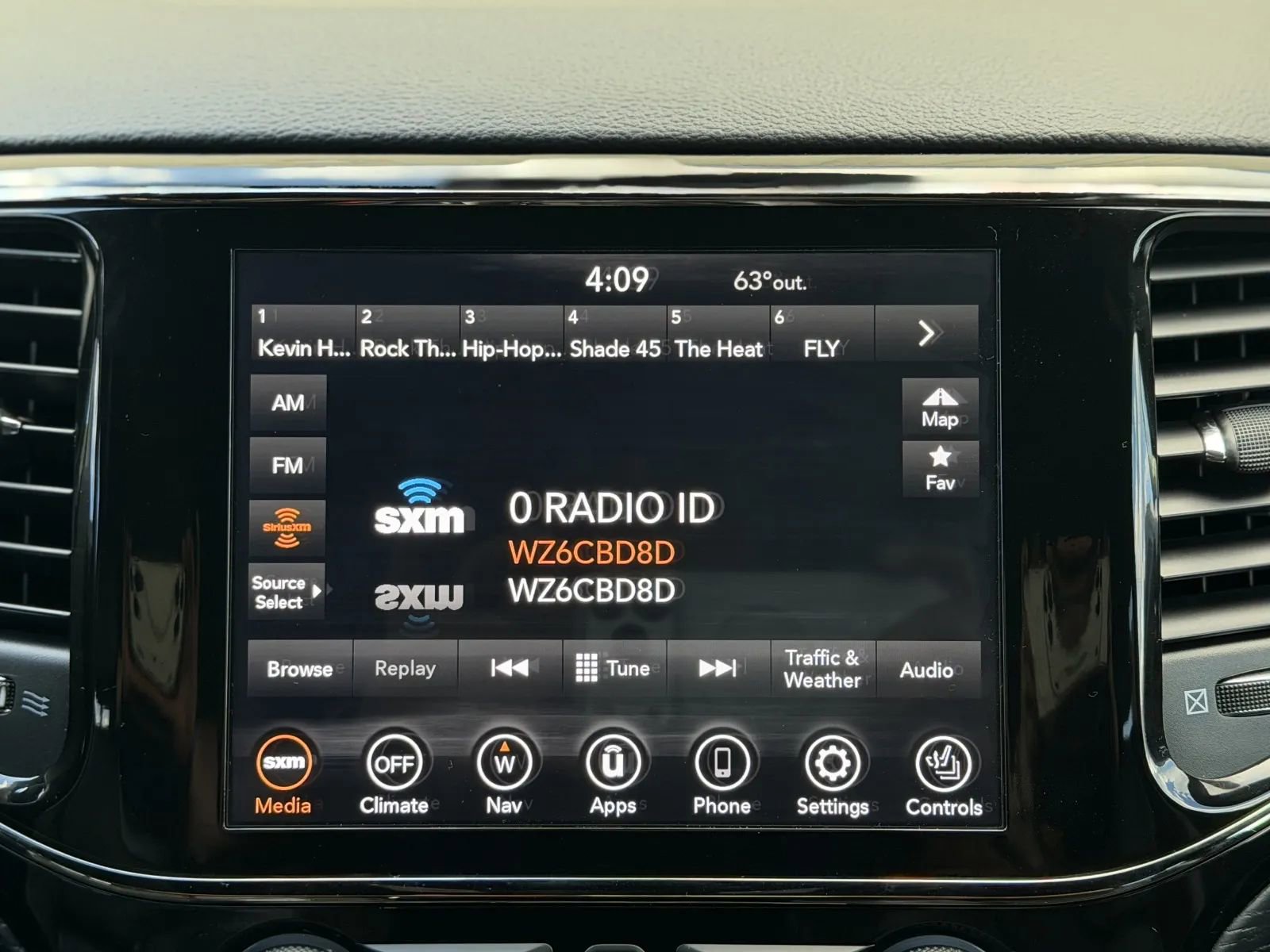Used 2020 Jeep Grand Cherokee High Altitude image 30