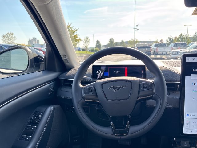 Used 2023 Ford Mustang Mach-E Premium AWD/4WD image 14