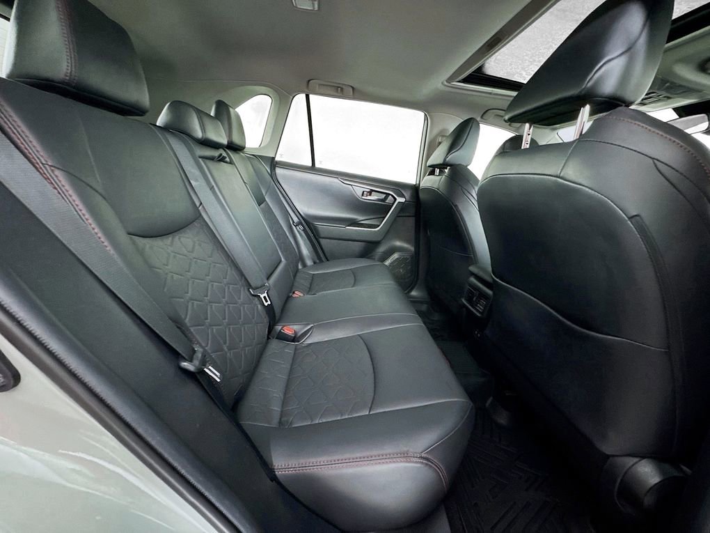 Used 2020 Toyota RAV4 TRD Off-Road image 27