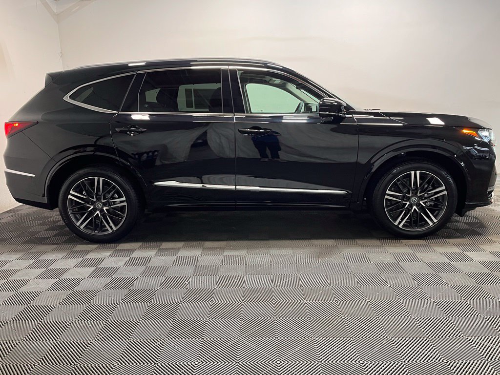 New 2026 Acura MDX w/ Advance Package AWD/4WD image 4