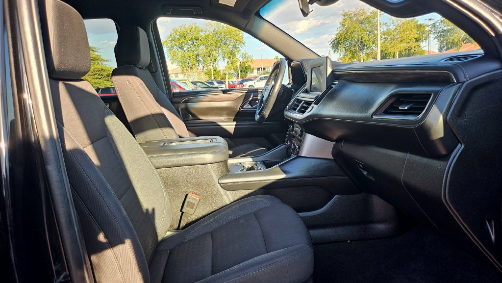 Used 2024 Chevrolet Tahoe LS w/ Driver Alert Package AWD/4WD image 19