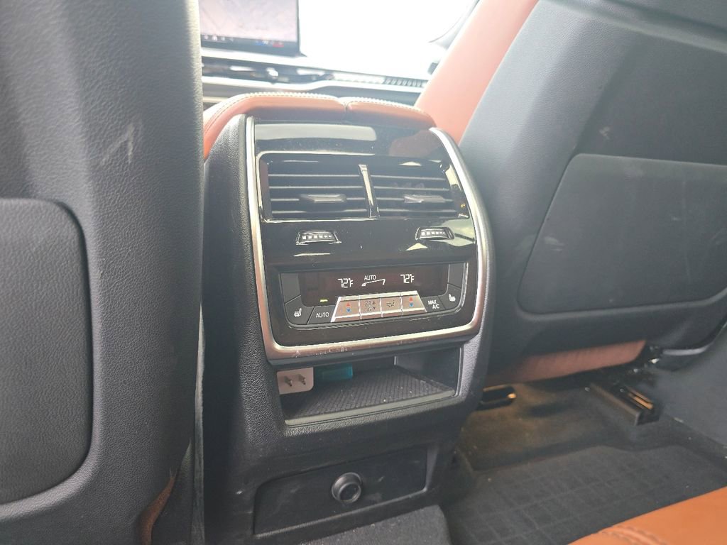 Used 2024 BMW X6 M60i image 26