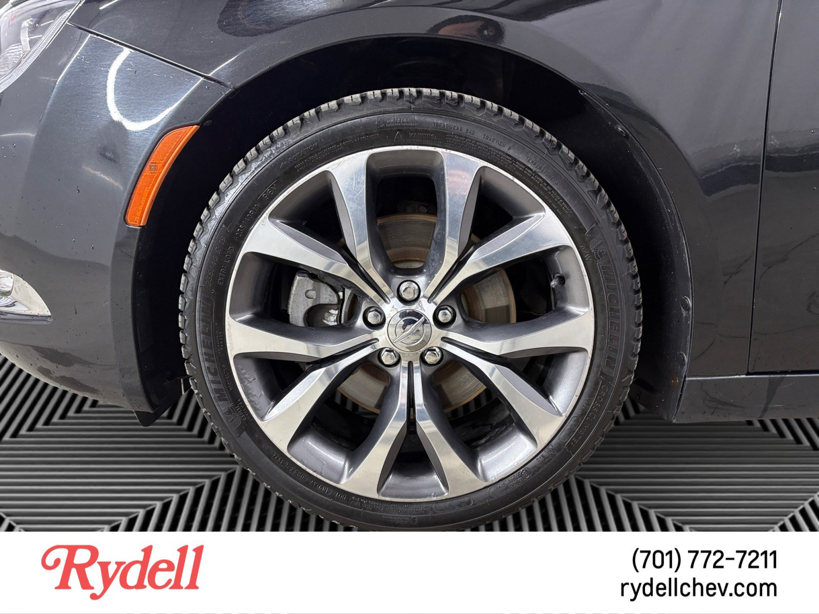 Used 2015 Chrysler 200 C w/ Navigation & Sound Group I AWD/4WD image 9